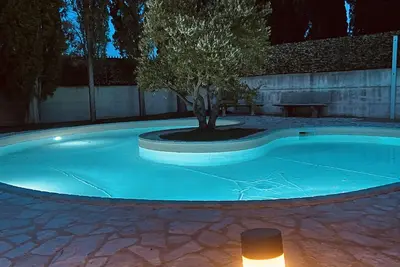 Image de Residences in Villa with Pool- 3 rooms - 2 bathrooms - sleeps 6/9- Wifi