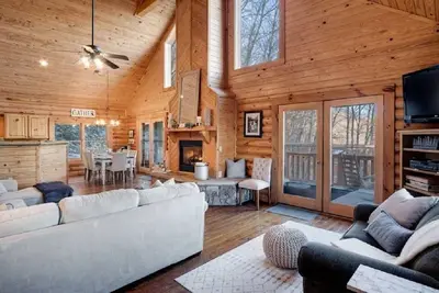 Image de 2 King Masters, Game Room, Fire Pit, Views