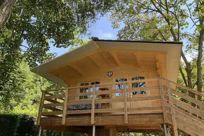 Image de Cabane dans les arbres éco-rurale