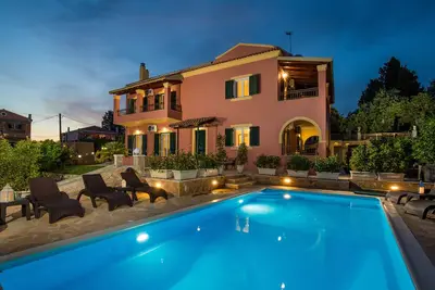 Image de City Villa With private Pool (Trendy Area)