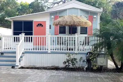 Image de Mojito Bay Hideway-Cute Park model home in beautiful Ramblers Rest resort.