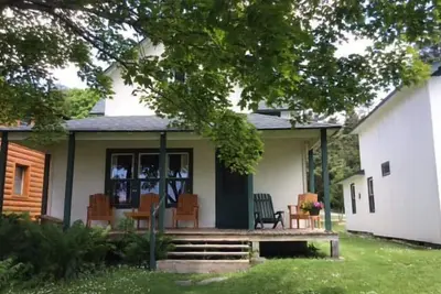 Image de Marquette Cottage - Les Cheneaux Landing