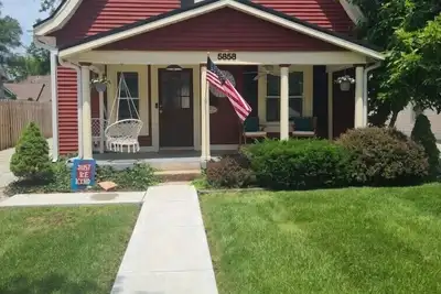 Image de Cozy 3 bedroom home in the heart of Irvington