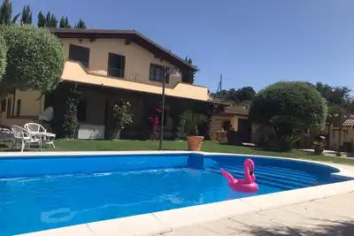 Image de Apartment in villa with swimming pool, hydromassage, garden