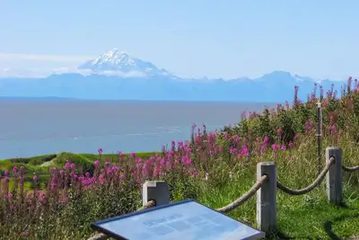 Image de 308 Bear Unit - Minutes from downtown Kenai just two blocks from the beach!