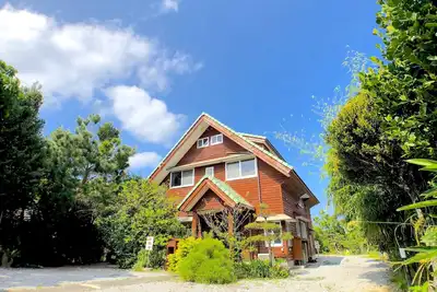 Image de Close to Churaumi Aquarium with spacious garden! Wood cottage surrounded by greenery, Muichichi