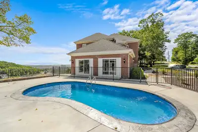 Image de LakeViews, Indoor/Outdoor Pools, HotTub & Fire Pit