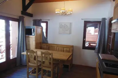 Image de 1er étage, balcon, télévision, 34m², Champagny-en-Vanoise