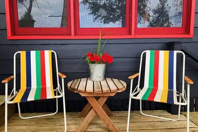 Image de Moondog Retreat: Tranquil Lakefront Cottage