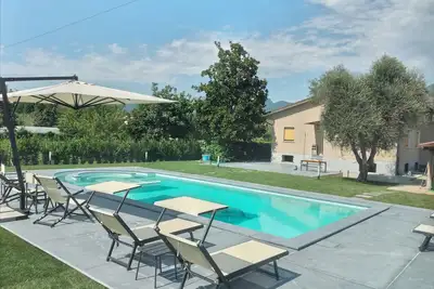 Image de Villa with pool in the heart of Versilia
