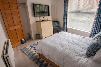 Image de North Bay Apartment with Internet, Smart Tv's and Patio Area