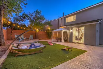 Image de ☀♛Vegas Oasis ~ 5★ Location ~ Family/Biz❤️