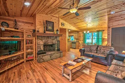 Image de ‘The Georgia Peach’ Cabin 8 Mi to Dwntn Helen