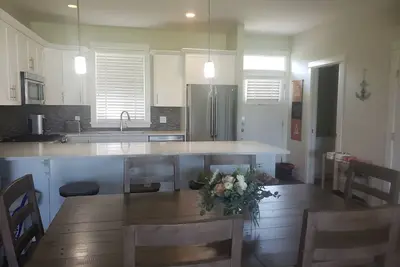 Image de Ideal location for snow birds who will be staying in Canada this winter