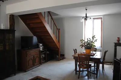 Image de Maison   individuelle avec jardin