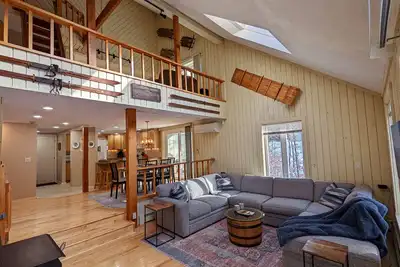 Image de A/C! Near Cranmore, Storyland, Echo Lake, Saco, dining, shopping! w/Peloton & Sauna