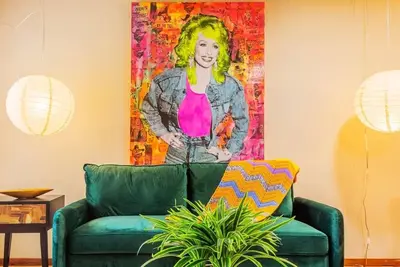 Image de Acid Wash @ Dollys Drive * Wifi Grill Woods Mtns