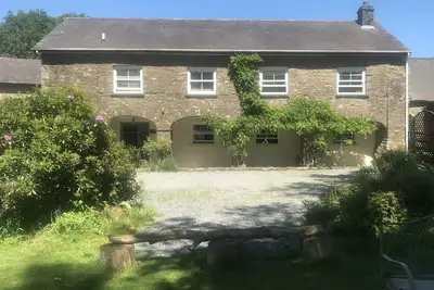 Image de 1st floor private accommodation (within house) with Cothi river views