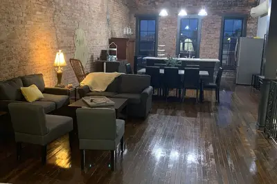 Image de Studio Apartment located in the heart of historic Downtown Paducah built in 1882