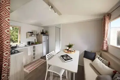 Image de Mobil Home Pyrénées 3 Pièces 4/6 Personnes Climatisé + Tv