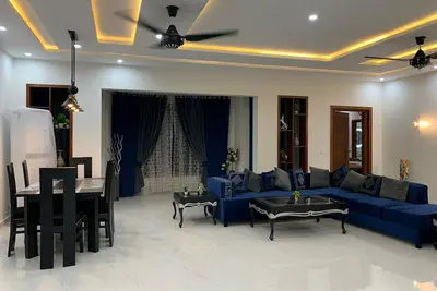 Image de Razi Lounge: 3br Upper portion 1000sqy, Wapda Town
