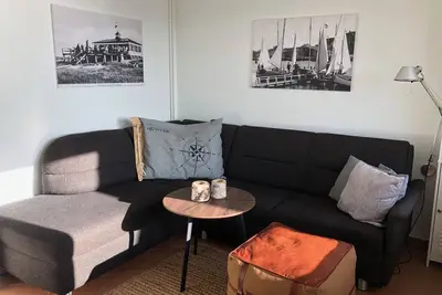 Image de House by the lake, Steinwarder 17