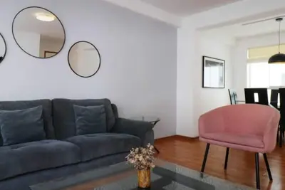 w* | Spacious 3br with Balcony in Barranco