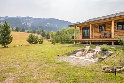 Image de Rural home on 5 acres w/incredible views minutes to Bozeman - Sypes Canyon Cabin