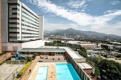 Image de Beautiful 2 bedroom apartment near Mayorca Mall