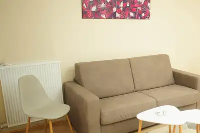 Image de T3 spacieux et moderne, proche métro et Rer