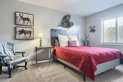 Image de Condo in the Hills #1 | Minutes to Deadwood