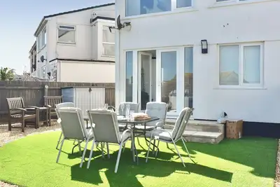 Image de Seagulls view is a modern 3 bedroom house sleeping up to 5 guests.
