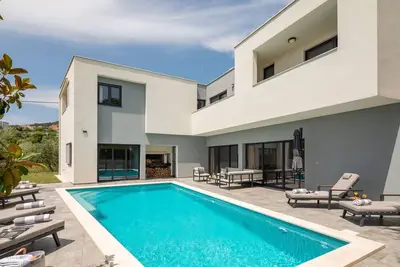 Image de St Villa In - Villa In