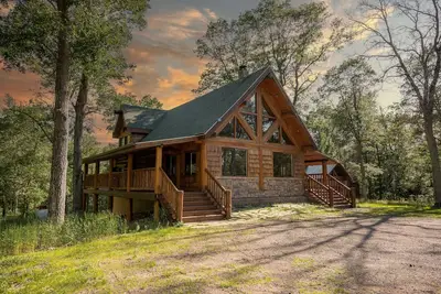 Northwoods Log Cabin