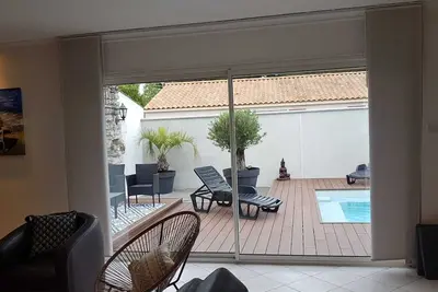 Image de Villa \"tout confort\"+piscine Ă 6 km des plages de Longeville sur mer