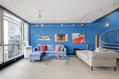 Image de Downtown Vancouver Spacious Relocation Suite with City Views