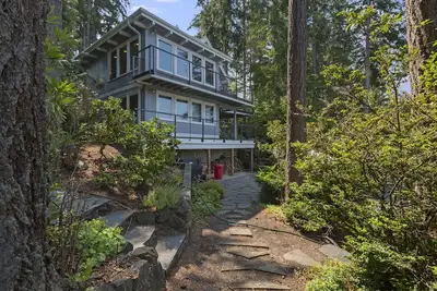 Image de Treasure Island Beach House w/ Kayaks, Fun, Views, and Hot Tub!