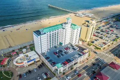 Image de Sun, Sand, and Surf! 2 Great Units with Full Kitchen, Oceanfront, Pool