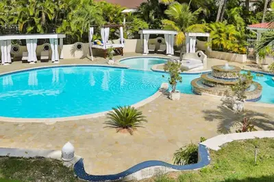 Image de Vip All Inclusive Mandatory! Superb Vip Vacation!