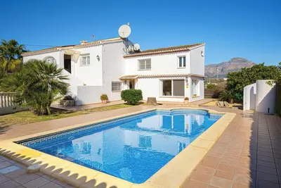 Image de Villa \"Esther\" avec piscine, jardin et Wi-Fi