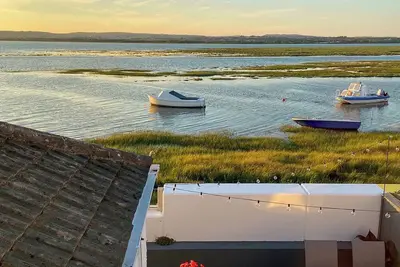 2 chambres à coucher à Penclawdd