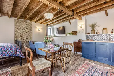 Loaf - Ancient granary sympathetically restored making it a truly special