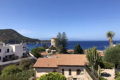 Image de Villa with a unique view over the bay of Giglio Campese