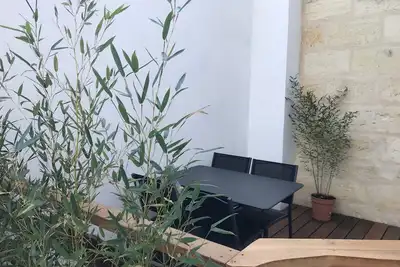 Image de Studio au premier avec terrasse