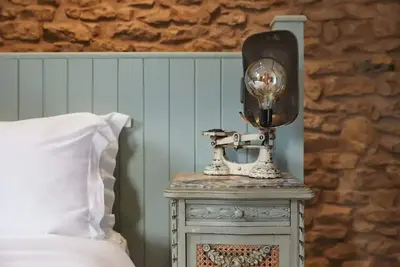 Image de Dog-Friendly 17th-Century Cottage with Private Hot Tub in Yorkshire