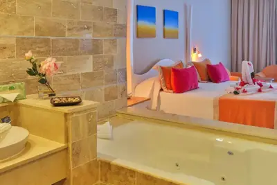 Image de Vip All Inclusive Mandatory! Superb Vip Vacation!