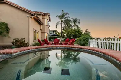 Image de Family Friendly Home Away from Home w/ Game room