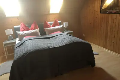 Image de Sunny apartment on the 2nd floor for 1-4 persons, central.