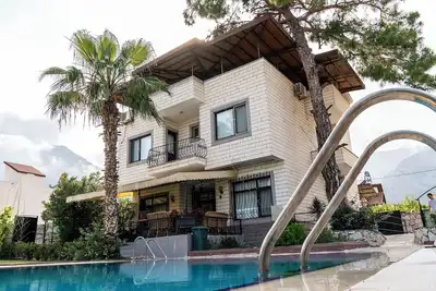 Image de Spacious Natural Stone Villa w/ Sea and Mountain Views and Private Pool