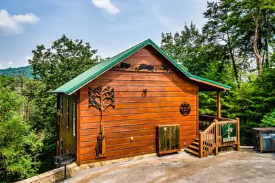 Image de Arcade⭐️King Beds⭐️Hot Tub⭐️Two Master Suites⭐️Fishing Pond⭐️Jacuzzi Tubs⭐️Sleeps 8⭐️